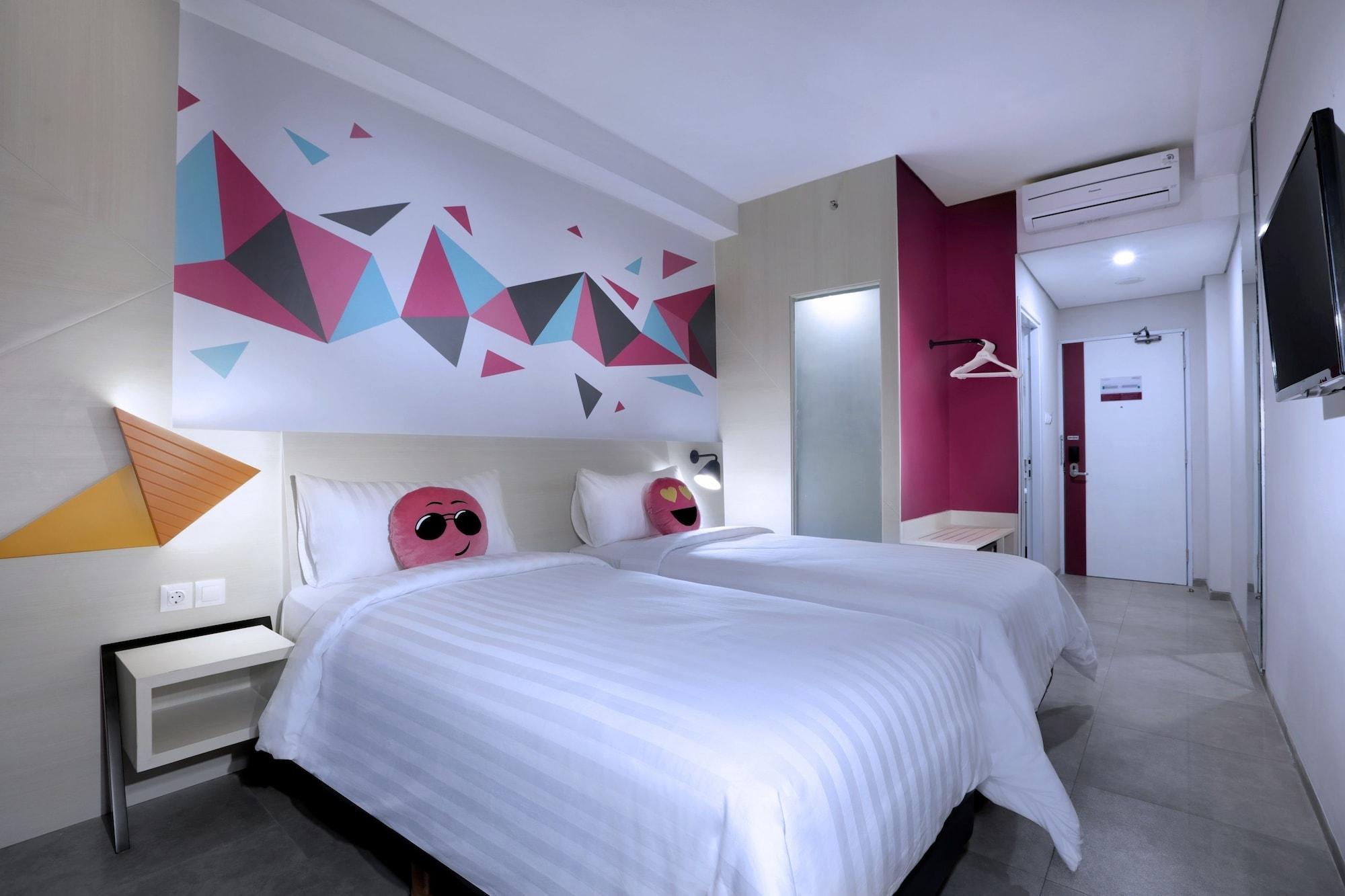 Favehotel Madiun Exterior foto